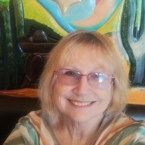 Meet your Posher, Donna